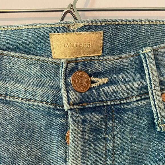 Mother Women's size 27 The Stunner Ankle Fray in Dreamer Distressed Button Fly - Picture 3 of 15